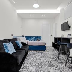 PAB60 -Crescenzago-Luxury Blue House
