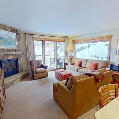 Crestwood 3115 Deluxe 1 Bedroom