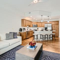 Moose Lodge Retreat in Park City! Walk to the Slopes! by SkyRun Park City