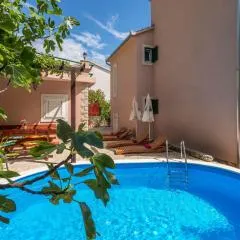 Ferienhaus Mit Balkon Und Terrasse Sowie Meerblick