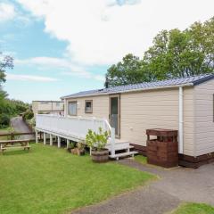23 Manleigh Park