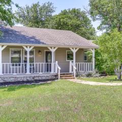 3 Mi to Boerne Lake Getaway with Deck and Yard!