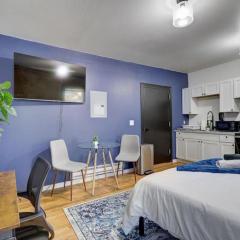 Adorable Studio McKinley Beach - Brady St Lower East