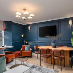 Sapphire Suite, The Stirling Residence