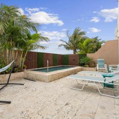 Beach View - Blue Ocean View townhome - LV18th