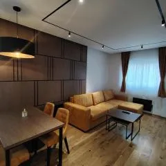 SkyLuxe Apartmani