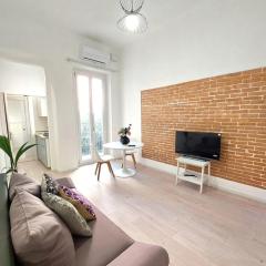 Petite Deva - Central loft with balcony