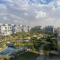 Studio beverly hills premium sheikh Zayed