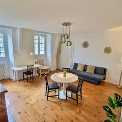 WonderHost, une entrée Historique sur la Ville
