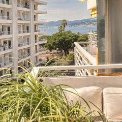 FRGK "Etoile du sud TERRASSE Vue Mer PALM BEACH WIFI FIBRE"