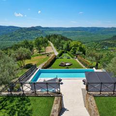 Villa Villa Over the Hilltop by Interhome