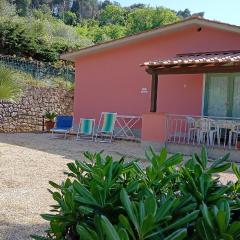 Ferienwohnung In Capoliveri Mit Schönem Garten