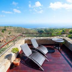 Acogedora Casa Rural con Jardín y Bodega Tradicional en Arico