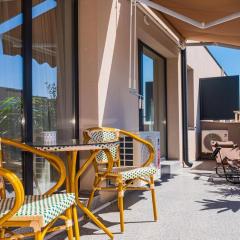 Blue Holiday Apartment