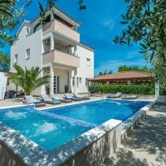 Vila Ines near nature park Vrana