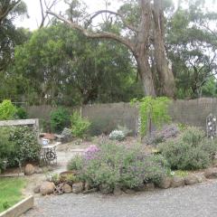 Honeyeater Cottage