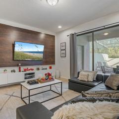 Luxury 5BDR House woth pool - 8863