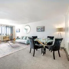 DELUXE Apartment With Terrace over HARRODS