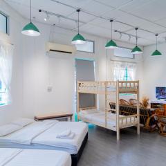 Aru corner 6B1BR Tanjung aru town kota kinabalu