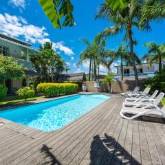 Kisana Residence - Spacious studio with balcony, shared pool and garden