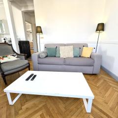 ApartHotel Riviera - Hyper Centre Musiciens - Superior 1 Bedroom Apartement AC - Balcony - 10 mn Promenade des Anglais - BALCON PALAIS EXCELSIOR 1