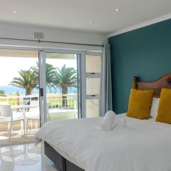 First floor apartment with beautiful sea view