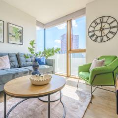 Modern & Stylish 2 Bed Flat in Central Birmingham