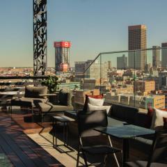 Trendy, retro-urban industrial Jozi Maboneng apartment