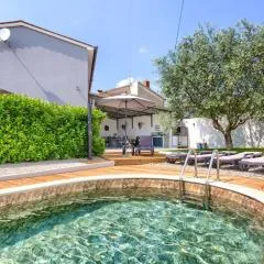 Holiday House Ulika near Pula - Pet Friendly