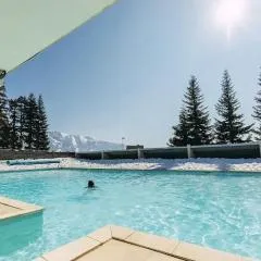 Charmant appartement confortable pour 6 personnes 40m2 pied pistes, Piscine, wifi, parking