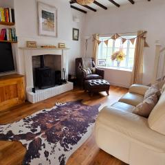 Gorgeous Two Bedroom Cottage, Pet Friendly!