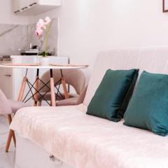 Mia Studio Apartment