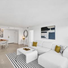 Modern Ocean Escape Stylish 2BR Condo with Resort Amenities Pools Sauna and Gym 1417