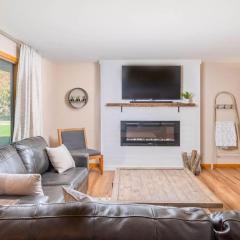 Stadium District Resch 3 BR Sleeps 8