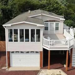 Sunset Shore House Second Floor
