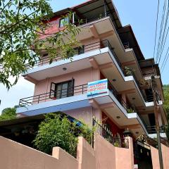 Lake Forest Guest House