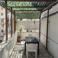 Fisherman's nest, near seaside,shops,old town 2 terraces