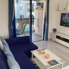 Paphos blue tasteful apartment Complex pool view