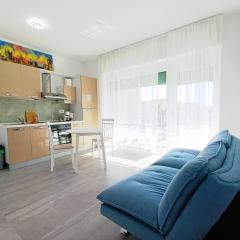 Aqua Duo Central Apartments, garage parking