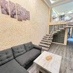 Cozy Duplex City Center