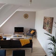 Apartment 5 People Quaedypre