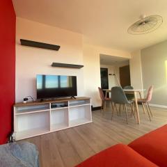 3 bedrooms apt near train & city center