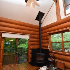那須プレミアムログハウス 薪ストーブと清流の森 貸切別荘