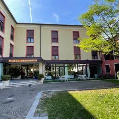 Hotel Clementi