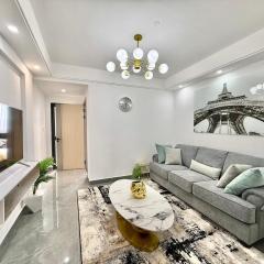 Moonridge Manor