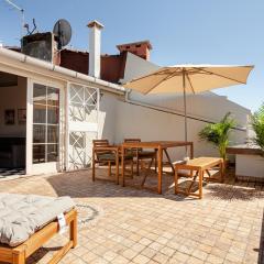 Roof top, close to Taksim, with private terrace