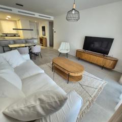 Happy Travel Daphne Higueron