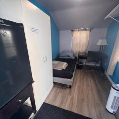 Ranny's Private Rooms