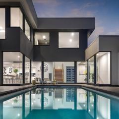 Infinity Pool & Fireplaces with Sea View Trees