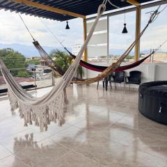 Apartamento con terraza privada y jacuzzi